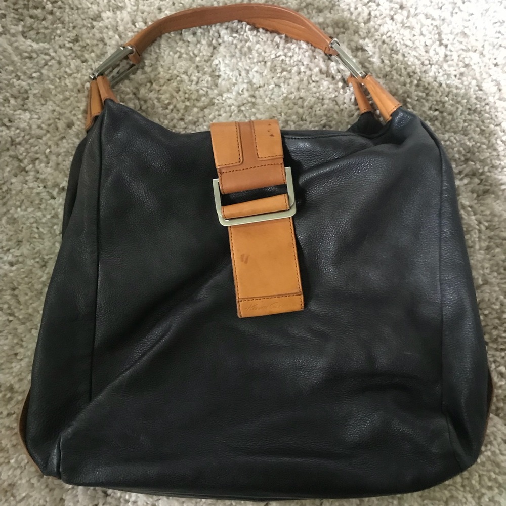Kenneth Cole New York Large Hobo Purse/Tote Black